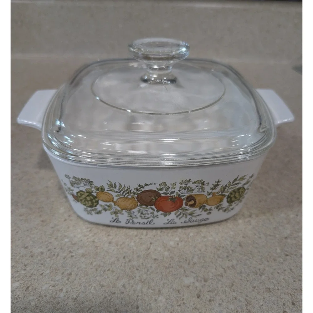 Vintage CorningWare Spice of Life Le Persil La Sauge 1-1/2 Qt Casserole dish/Lid